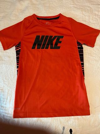 Lote de 6 camisetas deportivas niño