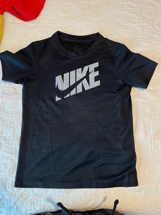 Lote de 6 camisetas deportivas niño