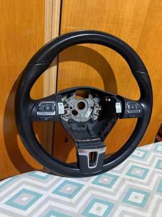 Volante 12 botones VW Passat B7 B6 Golf6 Scirocco 