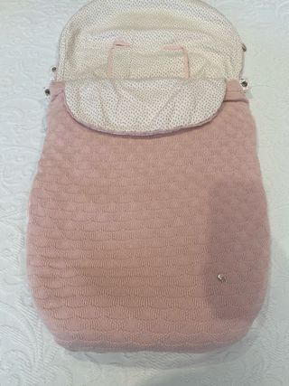 Saco de silla bebé rosa tejido