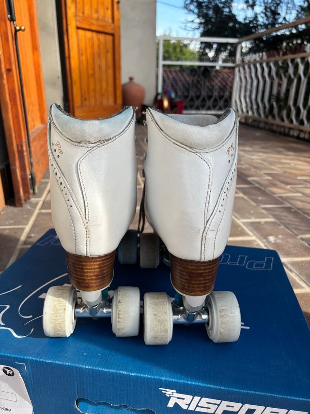 Pattini n. 26 Risport RF3 Pro + Piastra Roll-Line