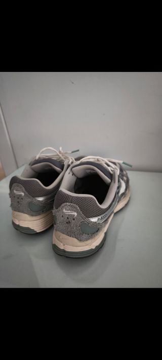Zapatillas Nike P-6000 Grises y Plateadas