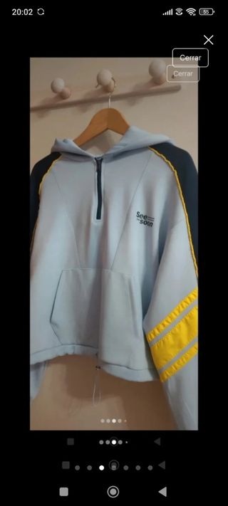 Sudadera Bershka azul y amarilla Talla S