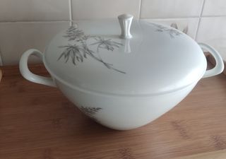 ANTIGUA SOPERA PORCELANA BIDASOA