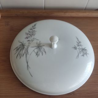 ANTIGUA SOPERA PORCELANA BIDASOA