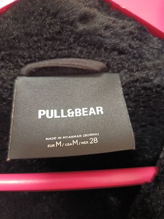 Chaqueta efecto ante negra Pull&Bear