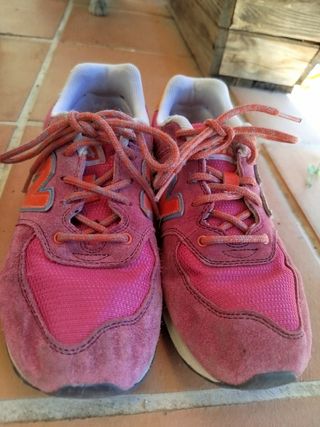 Zapatillas New Balance Rosa y Naranja vintage