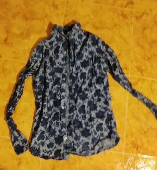 Camisa estampada azul