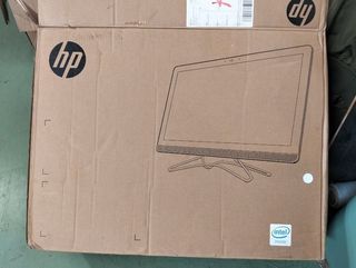 Ordenador HP AIO 23.8” FHD i3-7100U 8GB 1TB