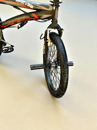 Bicicletta BMX Isernia Lombardo