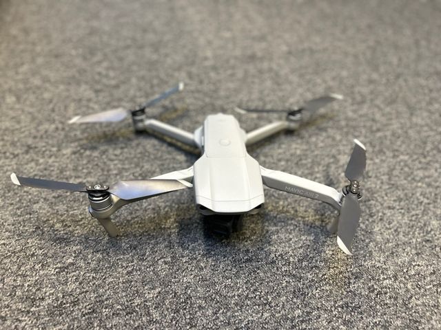 DJI Mavic Air 2 Drone + Accesorios