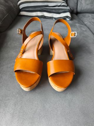 Sandalias plataforma Stradivarius, T39