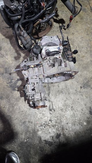 Motor V6 3.2 FSI  AXZ