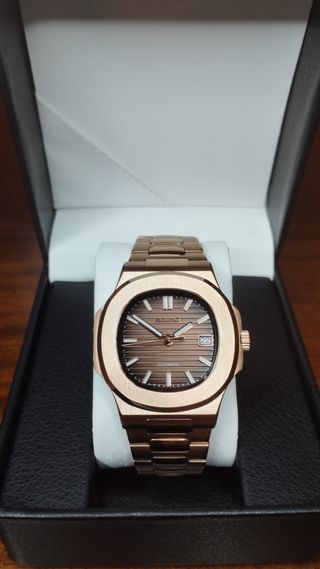 Reloj Seiko Mod Nautilus "Rose Gold & Chocolate"