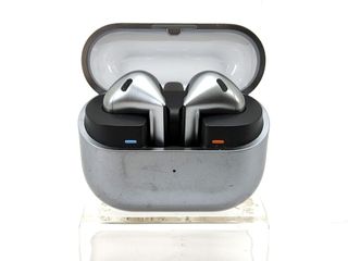 in-ear samsung galaxy buds 3