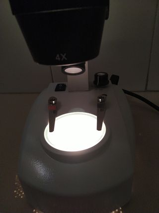 Estereoscopio/Microscopio con maletín de aluminio