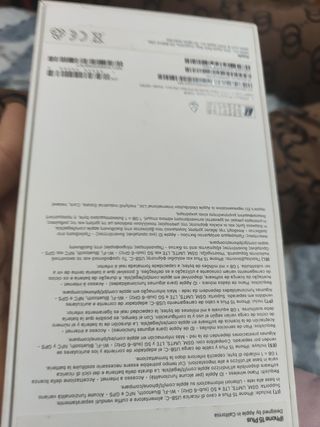 Caja iPhone 15