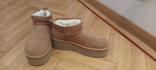 Botas UGG plataforma beige