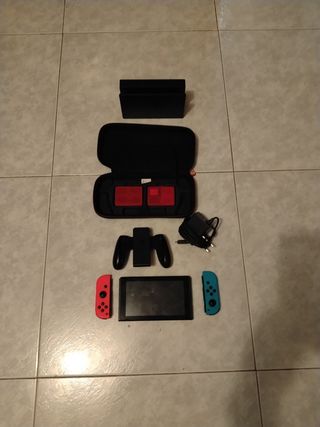Nintendo Switch Azul y Rojo