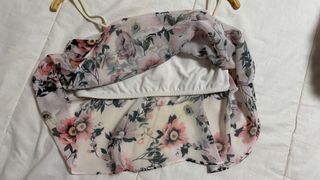 Blusa corta floral tirantes