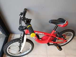 Bicicleta infantil B-PRO roja 16