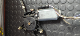 Motor elevalunas trasero izquierdo 112207 (AG) Re