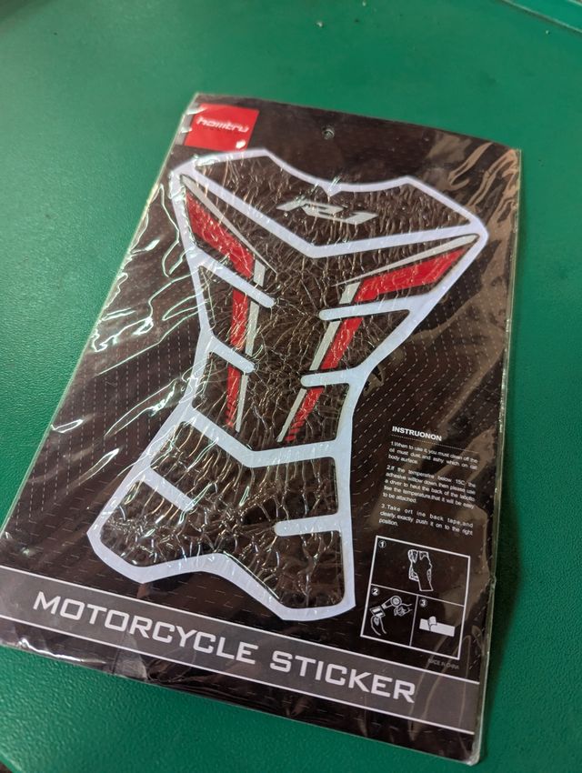 Protector Depósito Adhesivo Yamaha R1