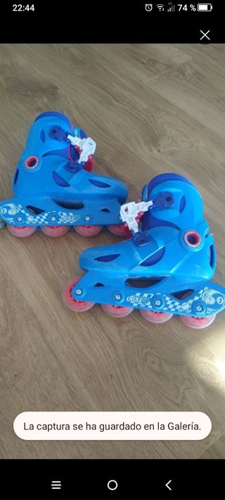 Patines en línea y protecciones 