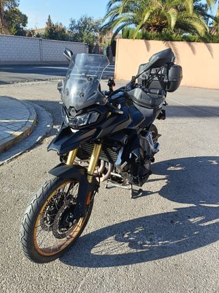 Voge 900 Dsx - Muy cuidada