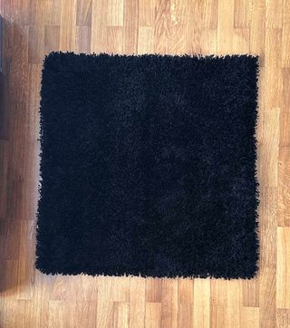 Alfombra pequeña Ikea negra