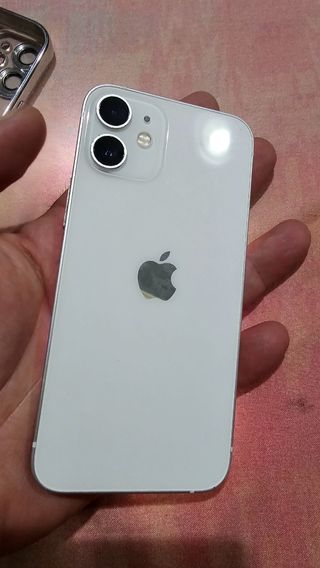 iPhone 12 mini Apple