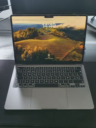 NEGOCIABLE MacBook Air 13” M2 2023