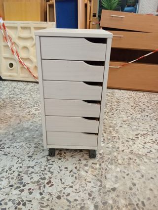 Cajonera blanca con ruedas