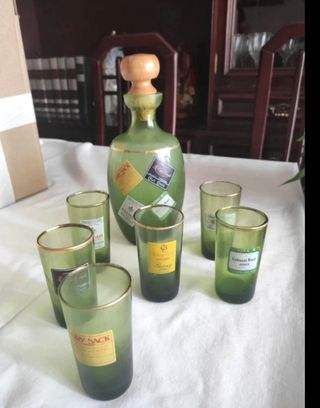 Juego Licorera y vasos de cristal 