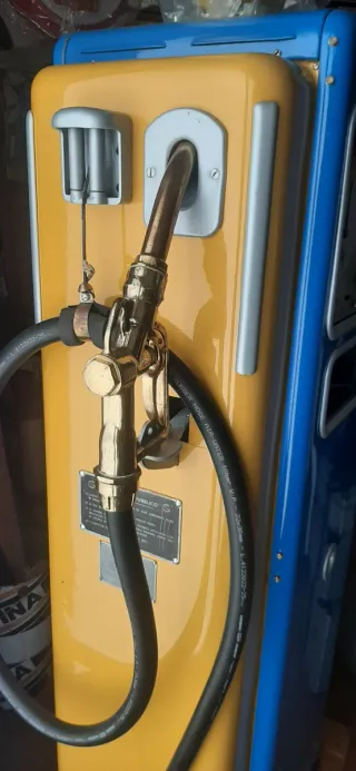 Pompa Benzina Wayne Anni '50 con globo BP