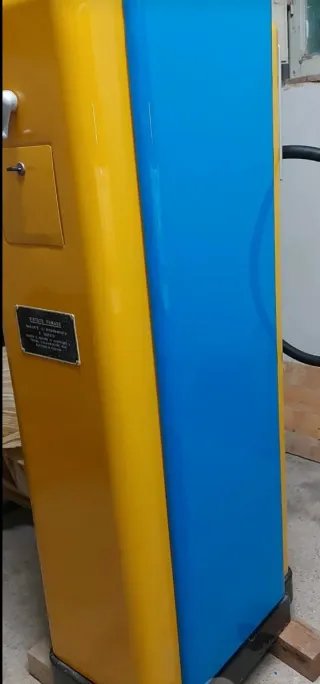 Pompa Benzina Wayne Anni '50 con globo BP