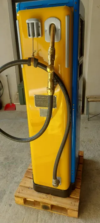 Pompa Benzina Wayne Anni '50 con globo BP