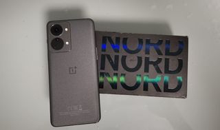 OnePlus Nord 2T 128 Dual SIM con cargador!!!!