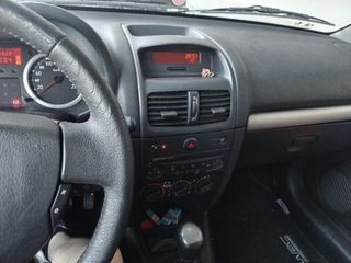 Renault Clio 2005