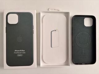 Funda iPhone 15 Plus FineWoven MagSafe
