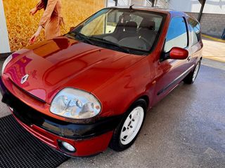 Renault Clio 1999