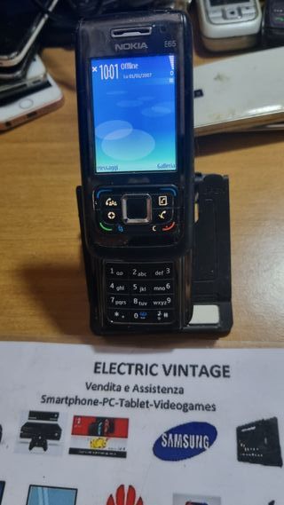 9064N-Cellulare Nokia E65