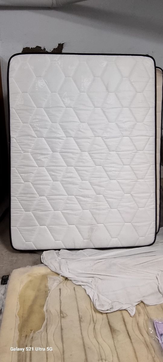 Colchones y bases y somieres de hoteles