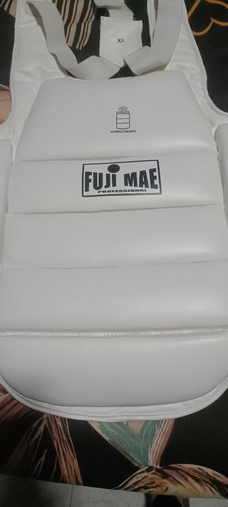 Peto exterior Kumite Fuji Mae XL Seminuevo