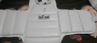 Peto exterior Kumite Fuji Mae XL Seminuevo