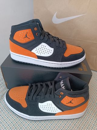 Nike Jordan Access Talla 40