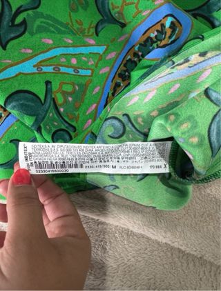 Vestido corto Zara estampado paisley verde