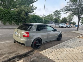 Audi a3 8l quattro.