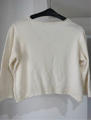 Rebeca de punto crema