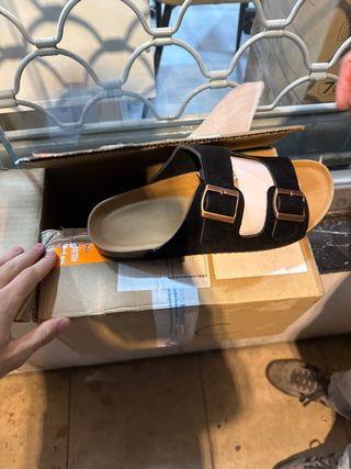 Sandalias Birkenstock Negras y Beige